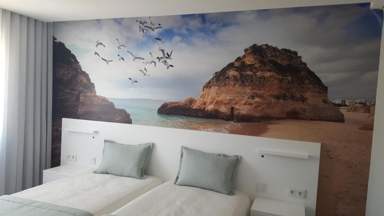 Golden Beach Guest House & Rooftop Bar Distrito de Distrito de Faro Exterior foto