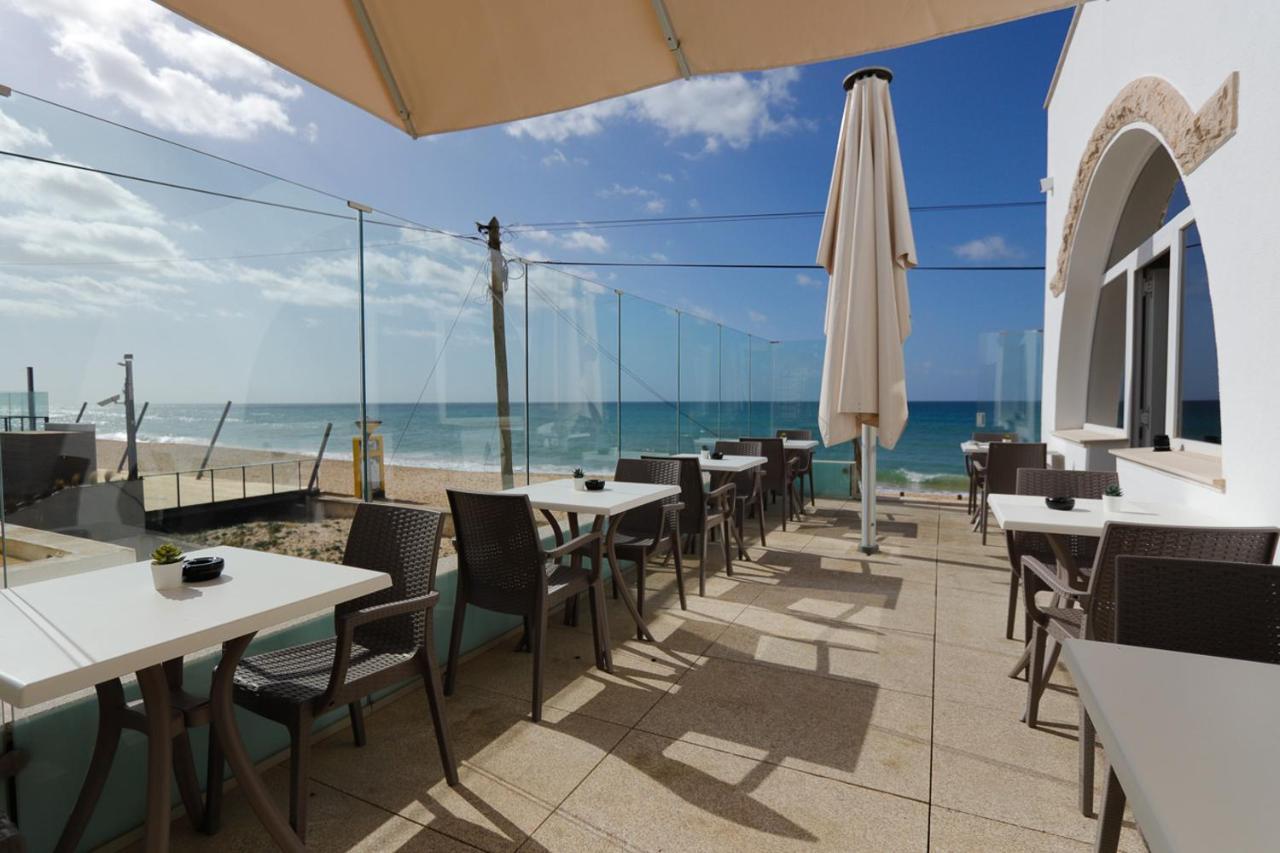 Golden Beach Guest House & Rooftop Bar Distrito de Distrito de Faro Exterior foto
